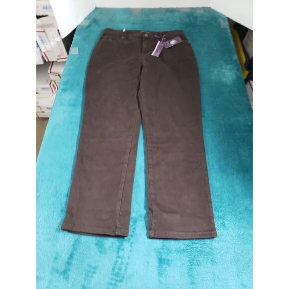 Gloria Vanderbilt Jeans Size 10 Petite Womens Brown Amanda Slimming Straight NWT - Picture 1 of 16